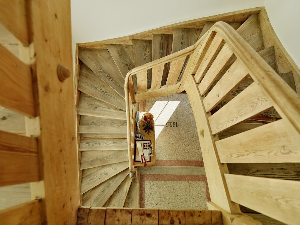 Riedz Apartments Innsbruck- Zentrales Apartmenthaus Mit Gruener Oase Kültér fotó