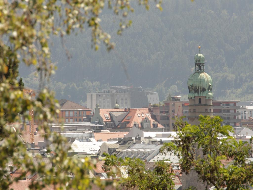 Riedz Apartments Innsbruck- Zentrales Apartmenthaus Mit Gruener Oase Kültér fotó